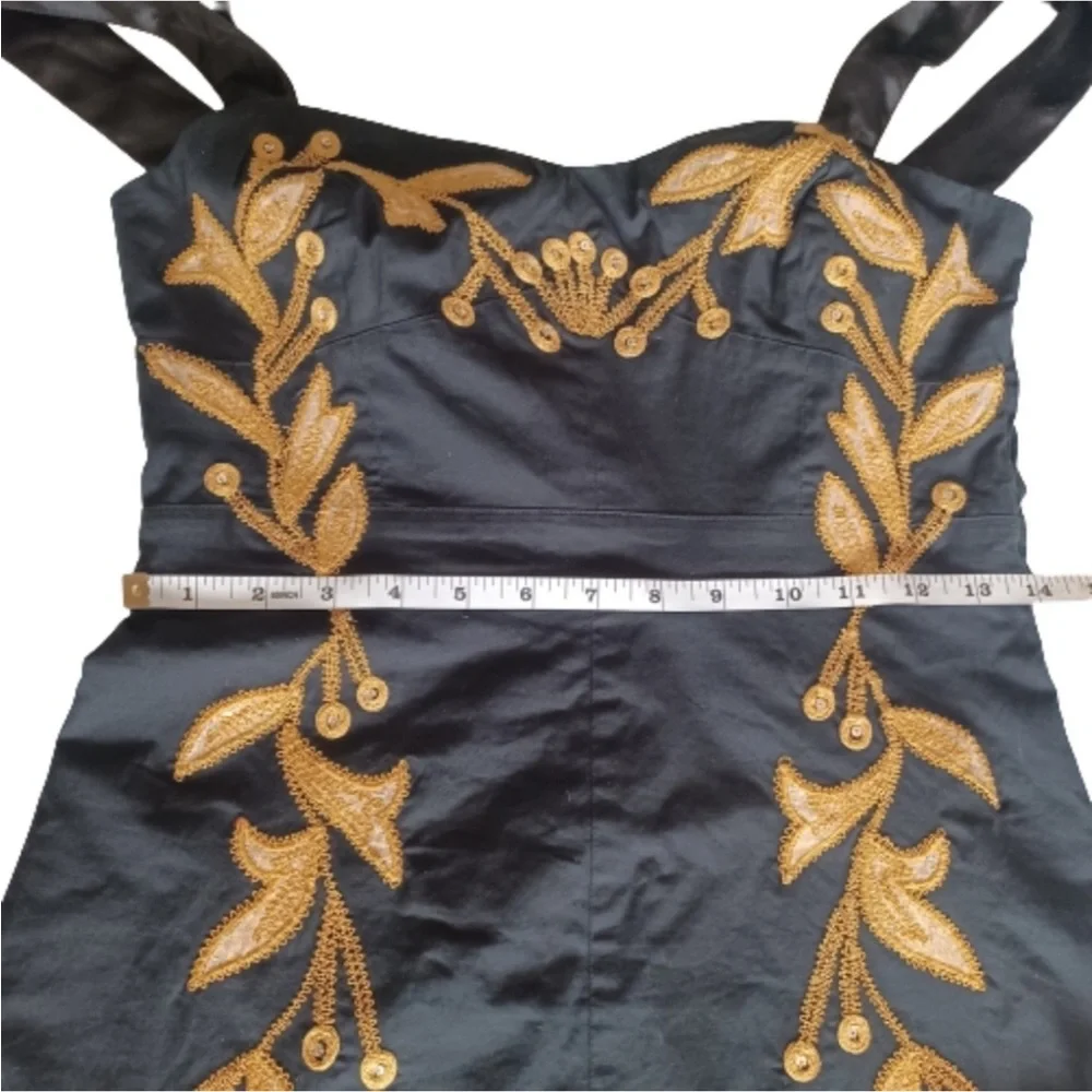 FREE PEOPLE Discontinued Embroidered Luxury Gold Leaf Size 4 Mini Cocktail Dress